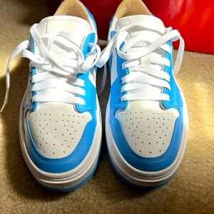 Nike air Jordan 1 elevate - white and university blue size 7.5 women